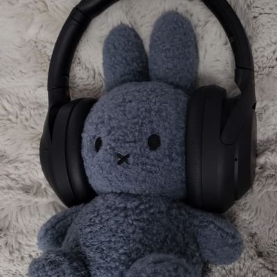 Bansiv24's profile picture. 집이 좋아