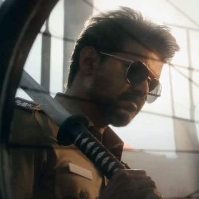 SunnyCutsX's profile picture. Just a soul lost in movies & timelines  🎬