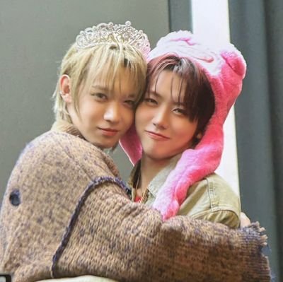 09tteokBoKi's profile picture. AHOF 💙🤎 FOHA 🤙🏻

#张帅博 Bokiz ✨
250830 • 251206-07 🩵 ¼ stan ¾ bns 💸