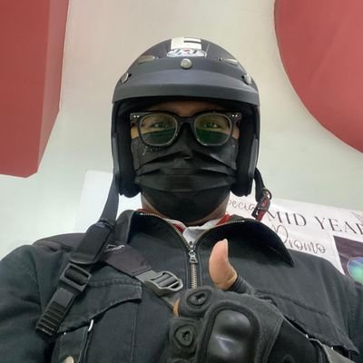 Fiksinesia_'s profile picture. 