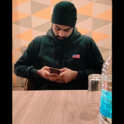 Uqba29's profile picture. Kashmiri ¶ Clinical biochemistry 💉👨‍🔬 ¶  Former Project intern @iiscbangalore ¶ Hardcore cricket fan.