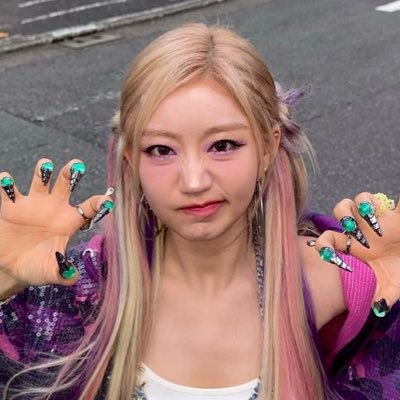 Miyukiii_Yuki's profile picture. ⋆˚｡⋆ ʚ♡ɞ 𝒴𝑜𝓊 𝓈𝑒𝑒 𝒾 𝑔𝑜𝓉 𝓉𝒽𝑒 𝑀𝒾𝒹𝒶𝓈 𝒯𝑜𝓊𝒸𝒽 ʚ♡ɞ ⋆｡˚⋆