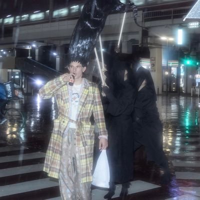 noaa1035's profile picture. 20’                                                                     (en mode ciné ou quoi la team)