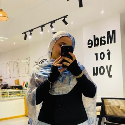 Reham98111577's profile picture. لنا الله في كل حديث نعجز عن حكايته فالهدوء نعيم والصمت حياه.. '' ♥️:-