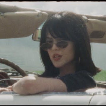 min1ari's profile picture. #billieeilish #arcticmonkeys #olivia_rodrigo #måneskin #CAS