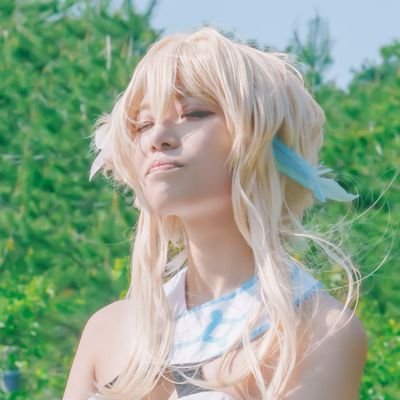 袴＠冬コミケ1日目一般/2日目東Ｐ05a売り子