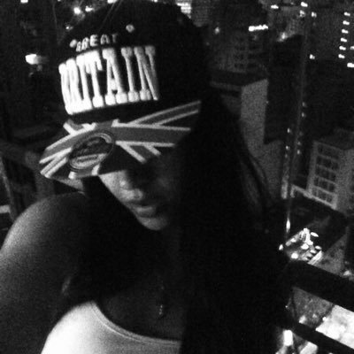 ln4qngel's profile picture. ᴊᴜꜱᴛ ᴀ ɢɪʀʟ ᴡʜᴏ ʟᴏᴠᴇꜱ ʟᴀɴᴅᴏ, ɴɪᴄᴏ ᴀɴᴅ ᴇꜱᴛᴇʙᴀɴ