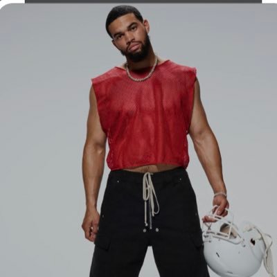 RBjustinfields's profile picture. CalebIsHim| Caleb Time 👑⏱️| Kings of the north| Caleb Owns Lambeau| 💅|
