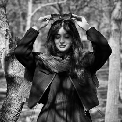 mobiinav's profile picture. غم برای همیشه باقی خواهد ماند…