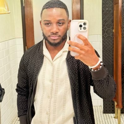 roolswayne's profile picture. 