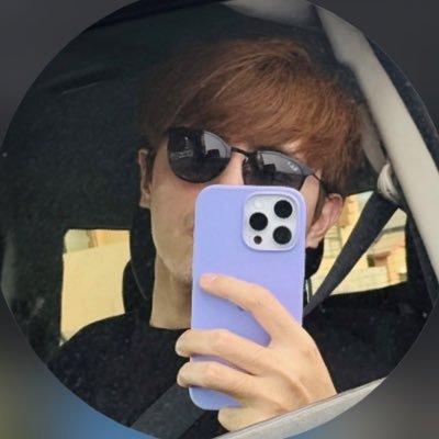 seradottwav's profile picture. 