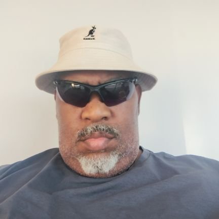 ArmaundF95499's profile picture. 