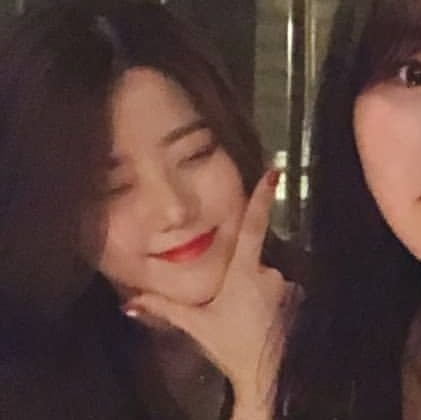 Malone_SzE's profile picture. C'est pas un peu dépassé d'avoir une bio ?
Ici je parle Gaming 🎮 et je poste mes photos de vacances ( y a quoi ?) 😂