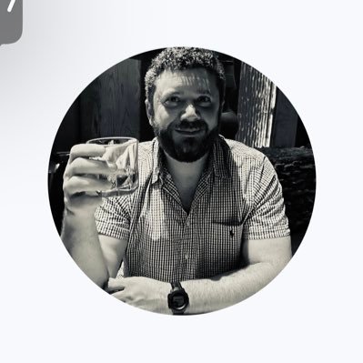 rhoadeschris's profile picture. 