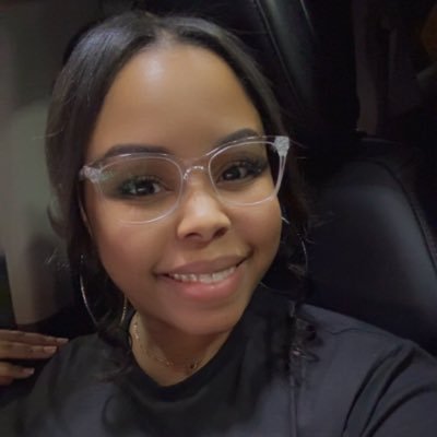 LauriJai's profile picture. 