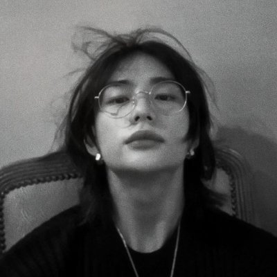 RUN4NDGUN's profile picture. yes, it's messy, but this mess is mine.