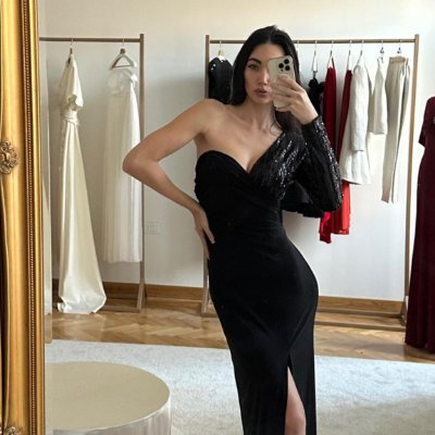 Laura_West27's profile picture. It's easy to find the friend but it's hard to find  a real friend in this cruel world 💖 
If you want money, it will be blocked ❌
No Gift Card ❌ No Porn 🔞