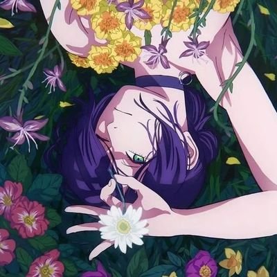 halyconics's profile picture. 21 || any prns || '' i just couldn't resist to dream for a bit  ''