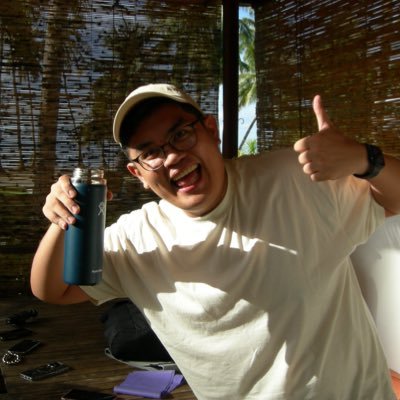 heyitsyaan's profile picture. 