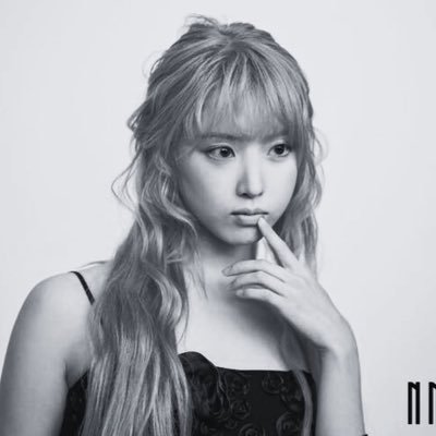 jinnivinyl's profile picture. missing jiwo.o 24/7 | #엔믹스