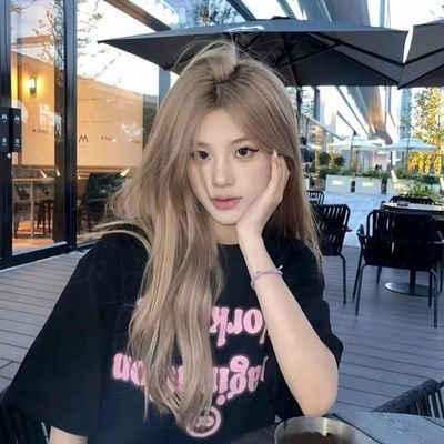 misscowzy's profile picture. cuma cadangan▪️ followback yaw 🔞