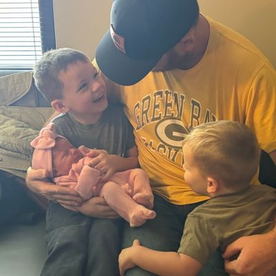 nate_dirt19's profile picture. Husband, Dad to Finley, Maxwell, & Joselyn IBEW 702 Journeyman, Dog Dad to Kevin and Kallie #GoPackGo #SFB13 3rd place
