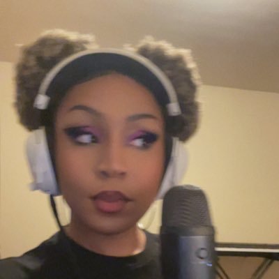 SryAmari's profile picture. American idol S22  and more to come.