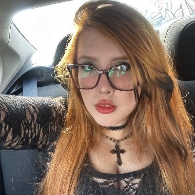 theangelicdemom's profile picture. #𝑮𝑶𝑻𝑯 𓃹 ♱