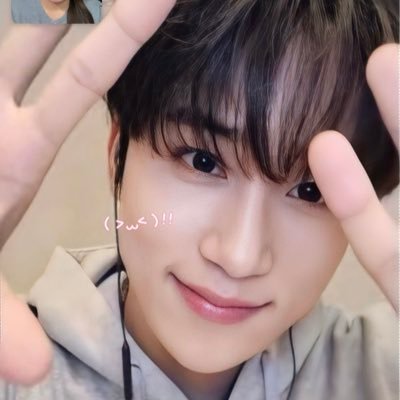 bibeamjunw_'s profile picture. ミ♡ 나의 심준우 .ᐟ 🩷🍒 #심짱방범대 #준우 #루네이트 #rwbbjw