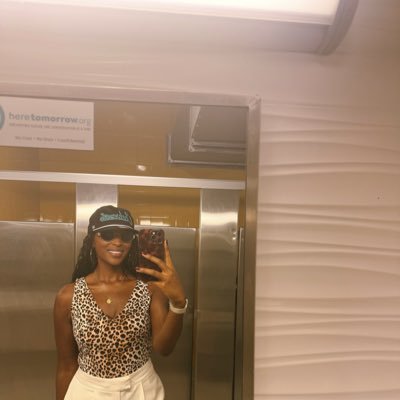 bubblybrielle's profile picture. 