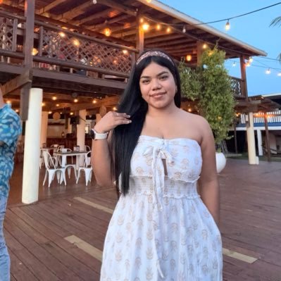 Florysantiago_'s profile picture. 🌙