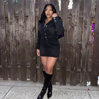 MsAshleex's profile picture. Ms. Banks💋| IG: ashhleex_ | 🗽| 🇯🇲 |   1Peter 5:7 🫂