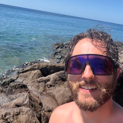 BEEZUS_22's profile picture. #FlyTheW #SeeRed #Blackhawks #DaBears #RockChalk