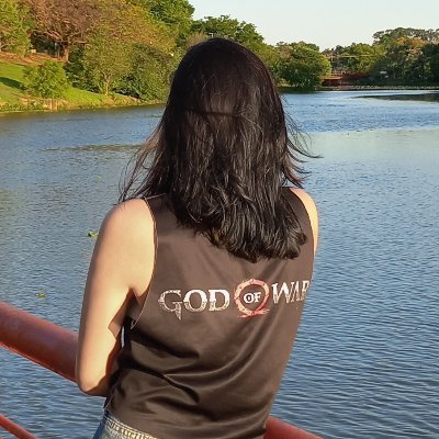 leh06_leh's profile picture. Publicitária apaixonada por games.