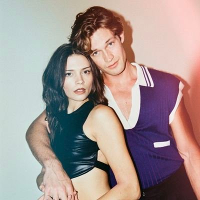 elnuzz_'s profile picture. • dil saiyaara dhoond raha hai ♡