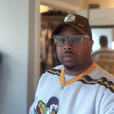 Jmill401's profile picture. 