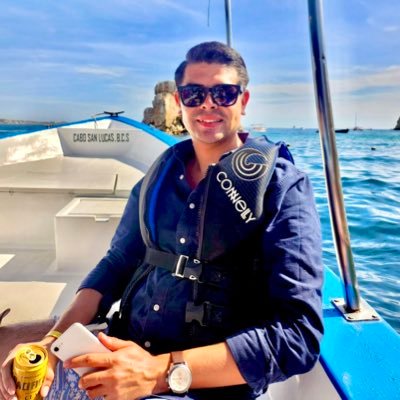 KevinUlisesLpe1's profile picture. Saludos a todos menos a uno ✌🏻