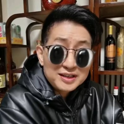 ShenShen18978's profile picture. 关注全球热点新闻，客观分析，独立思考，追求事实真相。欢迎大家订阅。