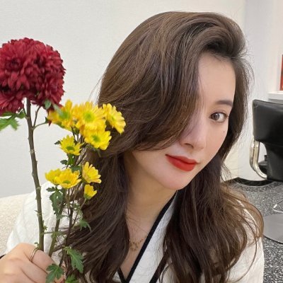 Ellie888687's profile picture. Set clear goals to stay motivated and give yourself small rewards to incentivize continued progress.