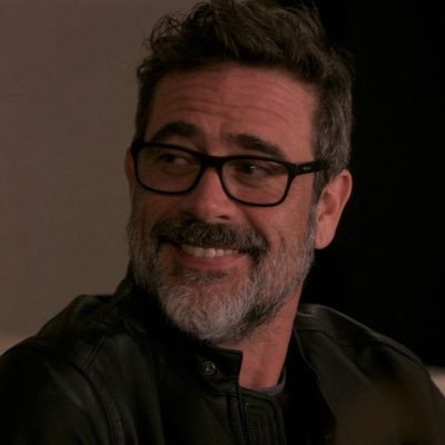 Ekko_Ezat's profile picture. Hustlin’ dental student || podcaster sometimes @priv_3aza3ezo