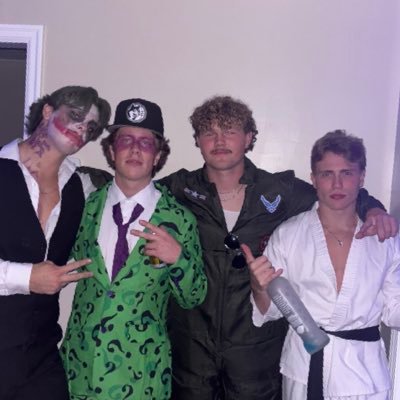 HoodieSIim's profile picture. #bringthenice