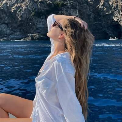 Nina31725395684's profile picture. Need friends