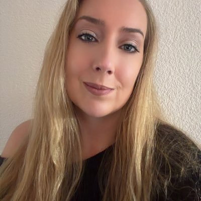 Shespatriciajn's profile picture. Take my tweets with a grain of salt, a slice of lemon and a shot of tequila… |🚨 dark humor ahead | travel | interested in the supernatural👻 |❤️history| NO DMs