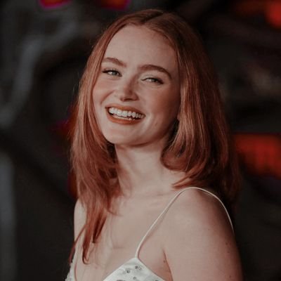 frecklesmuse's profile picture. ๋  ⠀ ᯓ★ ── It’s  so  easy  to  be  insecure  about  your  looks  ,  but  I  think  it’s  just  so  important  to  stay  true  to  who  you  are.  ╲ ﹙𝒜ctress﹚ .