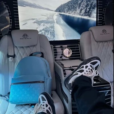 Itsmulliamor's profile picture. Déjame en paz