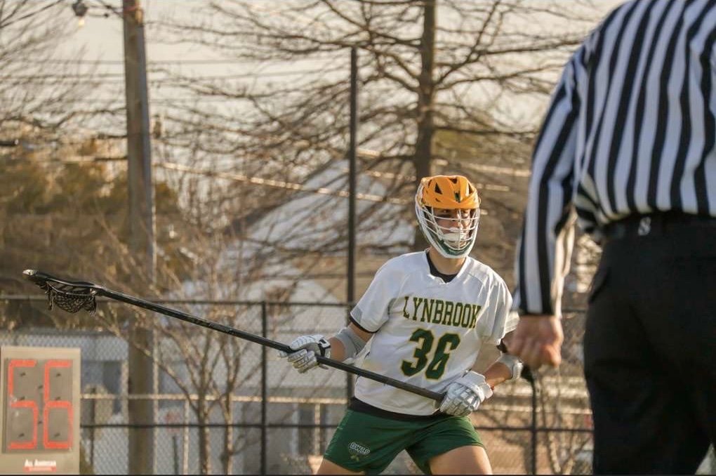 GuyMast3636's profile picture. Lynbrook, LI /2028🎓 /6,1 in , 205lb /defense