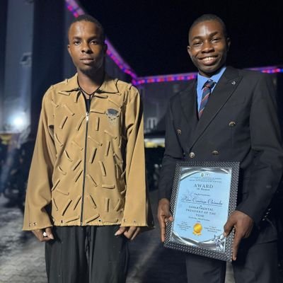 justhere_0j's profile picture. LLB In View | President, Public Law Dept, RSU⚖️
Musical Artist by passion 🎶 | Law by purpose💯
Da rage on all music platforms
“I’ll only lose hope if dead.”🥀