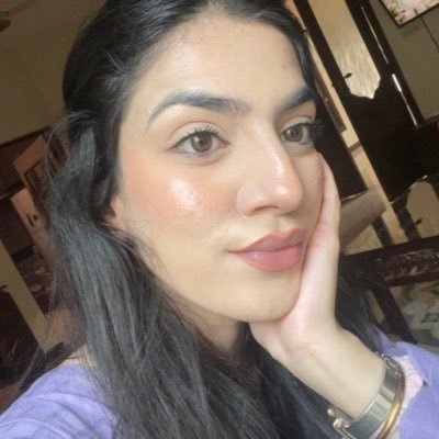 dioradorewhore's profile picture. mein apni favorite hoon (only rants)