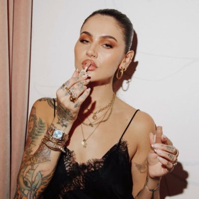 CausticReverie's profile picture. 𝘈𝘭𝘭 𝘰𝘧 𝘶𝘴 𝘴𝘭𝘦𝘦𝘱 𝘸𝘪𝘵𝘩 𝘵𝘩𝘦 𝘨𝘩𝘰𝘴𝘵𝘴 𝘧𝘳𝘰𝘮 𝘰𝘶𝘳 𝘱𝘢𝘴𝘵. | 𝘔𝘊 | 𝘖𝘊 |𝘙𝘰𝘭𝘦𝘱𝘭𝘢𝘺 | Veyda’s mommy |