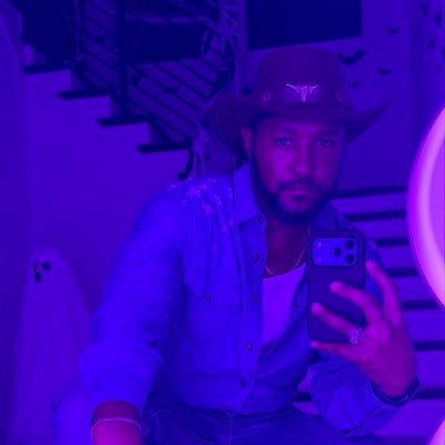 UN_BIAS's profile picture. I'm a cool cat. I play all kinds of sports. Anything else hit me up. You follow me I follow back. #SHSUAlumnus #TeamLibra♎ Follow me on instagram: Un_Bias